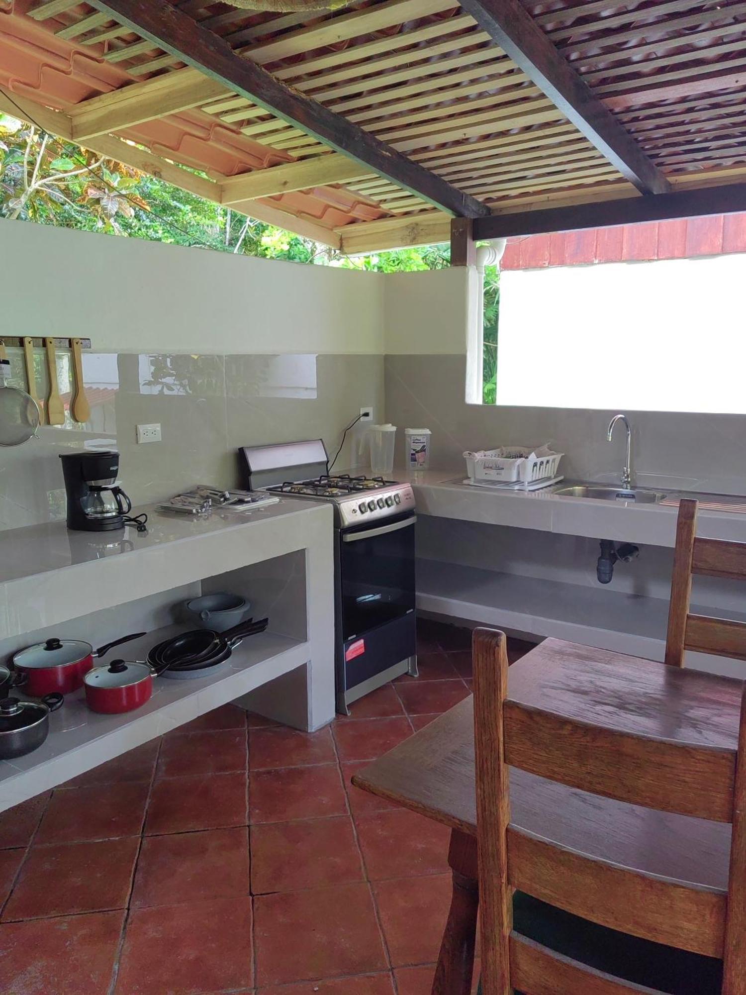 Cabinas Nirvana Ecolodge Cahuita Exterior foto