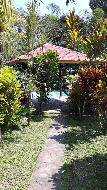 Cabinas Nirvana Ecolodge Cahuita Exterior foto