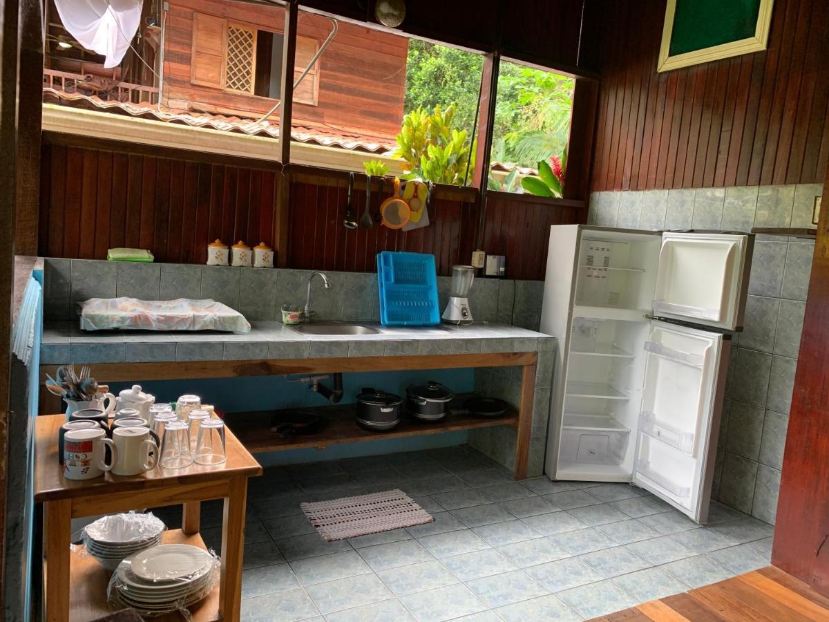 Cabinas Nirvana Ecolodge Cahuita Exterior foto