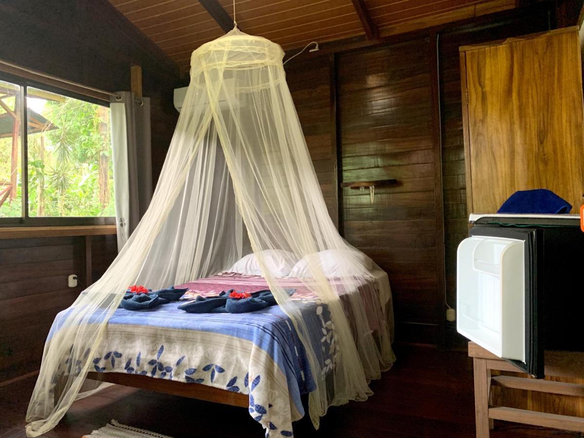 Cabinas Nirvana Ecolodge Cahuita Exterior foto